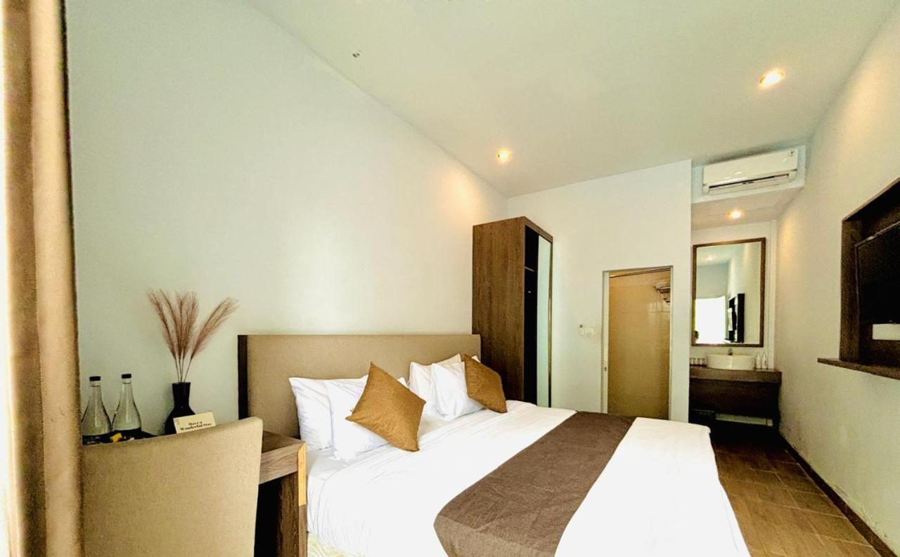 Casa Due Hotel Canggu  Exterior photo